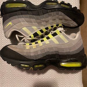 Nike Air Max '95- Vintage! SZ 12- Black, Neon, Gray